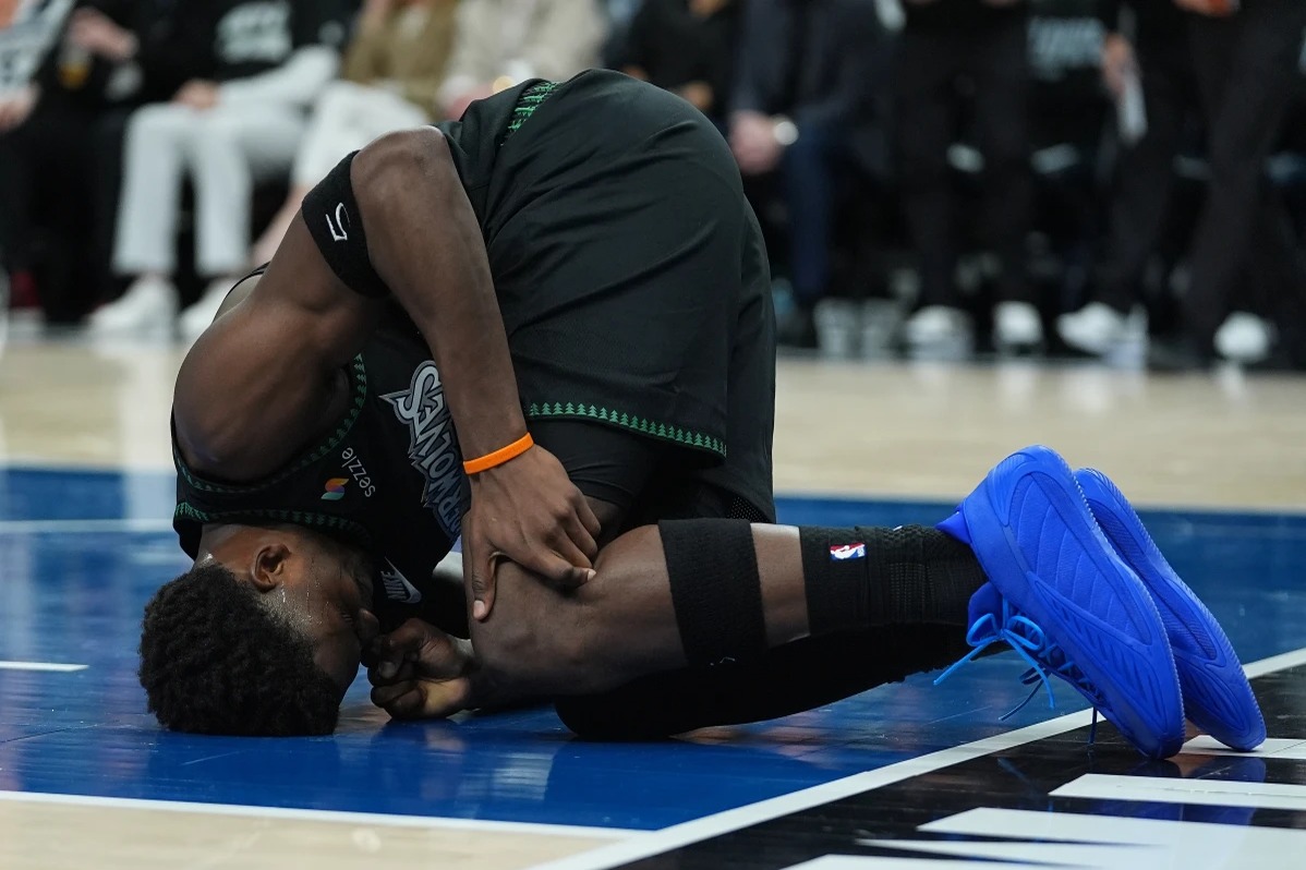 Lesiones dejan a Timberwolves sin Anthony Edwards y Donte DiVincenzo en los playoffs