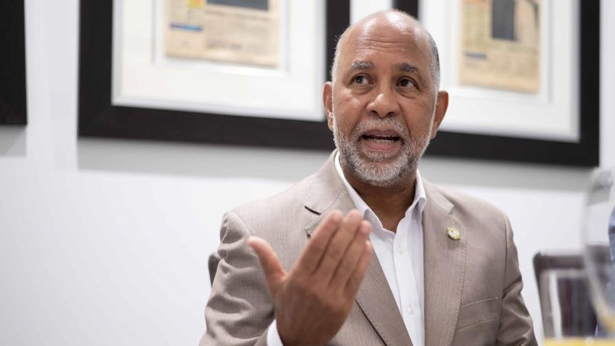 Restricciones para maestros en evaluación de desempeño en República Dominicana