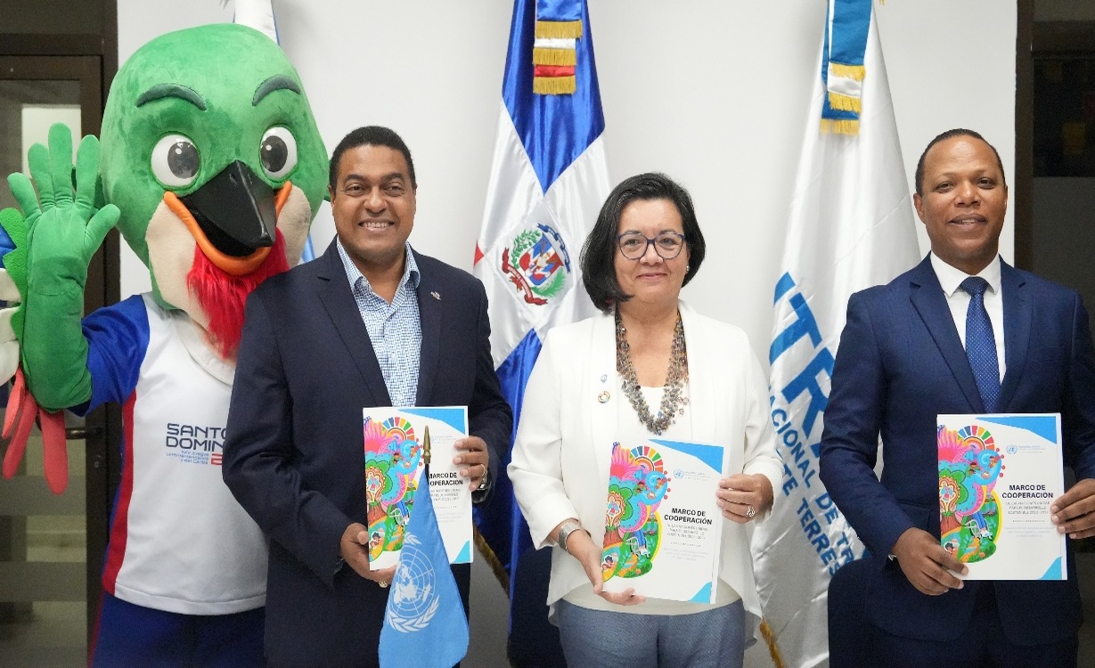Acuerdo impulsa seguridad vial en Santo Domingo 2026