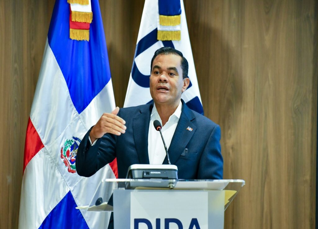 Críticas a la gestión de la DIDA responden a reformas que afectan intereses, según su director