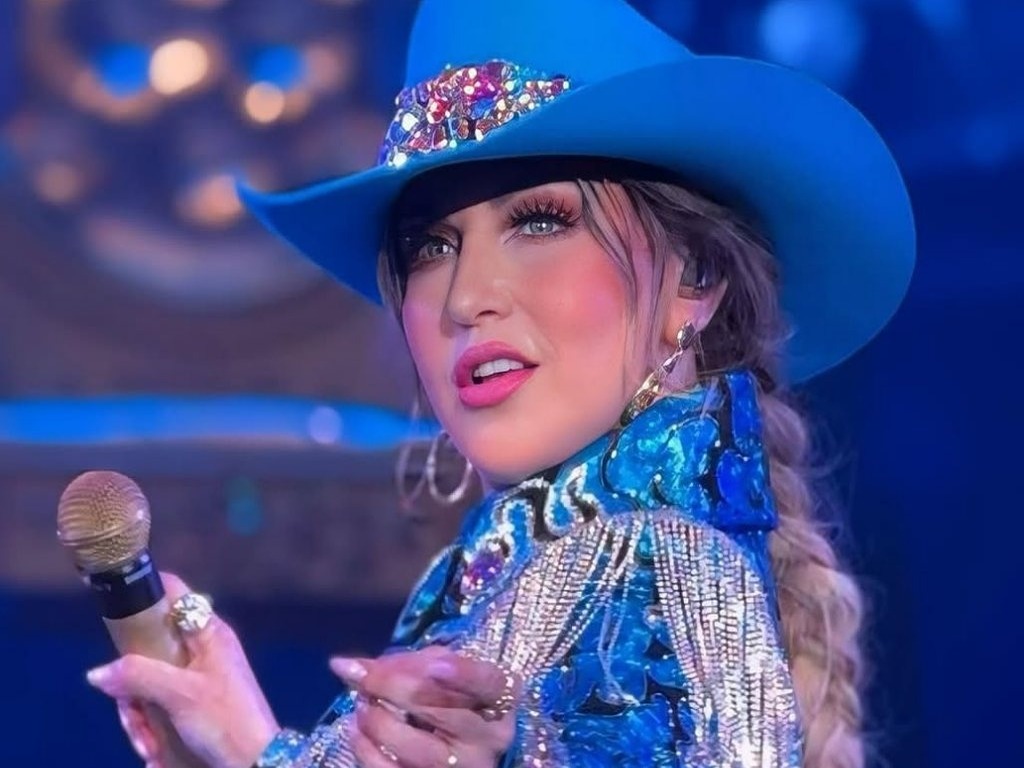 Alicia Villarreal anuncia su audaz gira ‘Bendita locura’