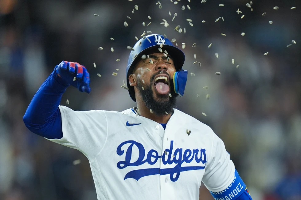 Dodgers establecen récord histórico de gasto en la MLB