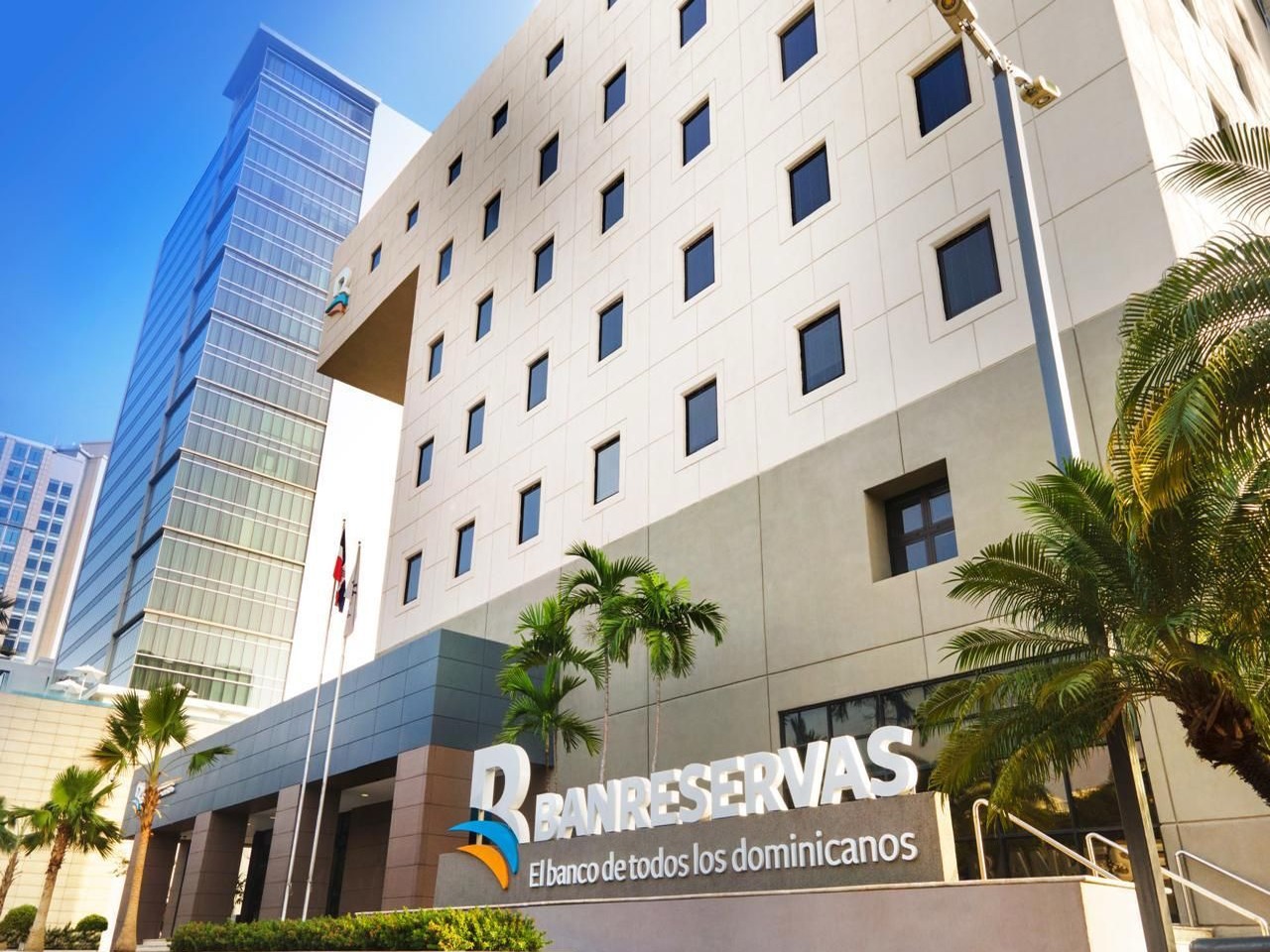 Banreservas impulsa el emprendimiento con programa Cree 2026