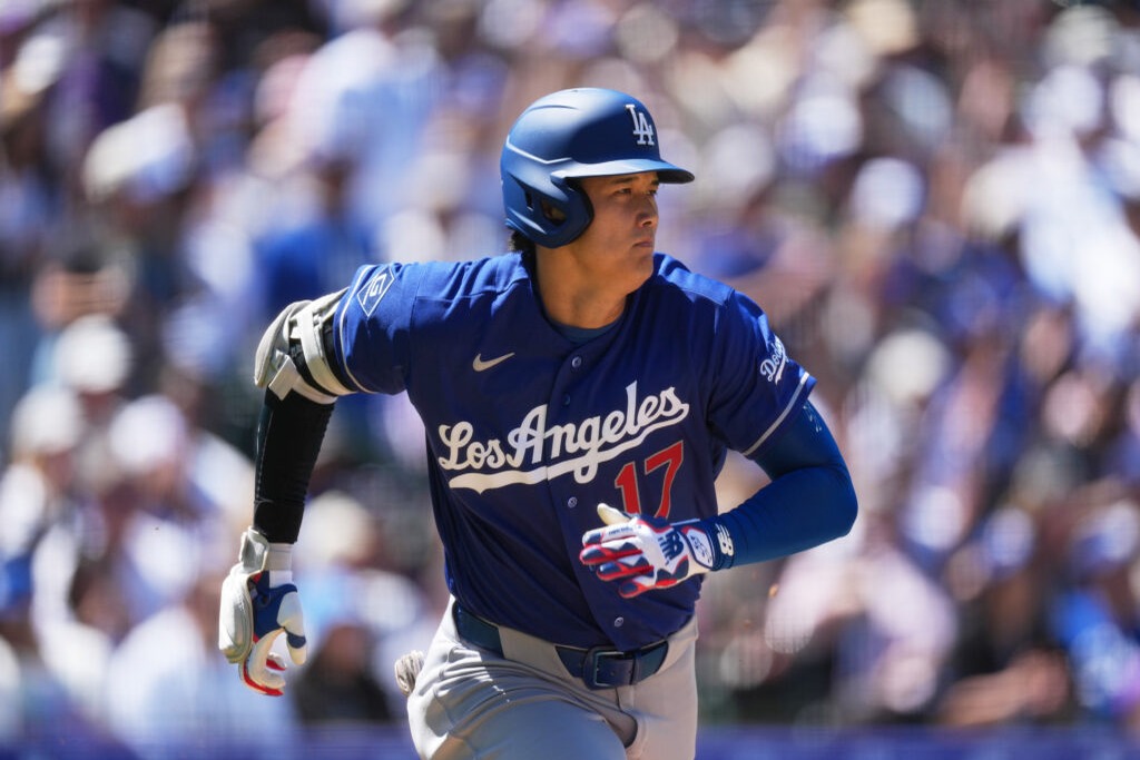Shohei Ohtani alcanza histórica racha de 51 juegos embasándose en la MLB
