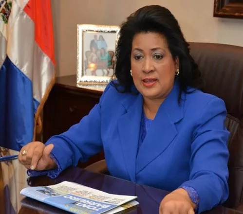 Cristina Lizardo destaca necesidad de fortalecer educación para combatir deserción escolar