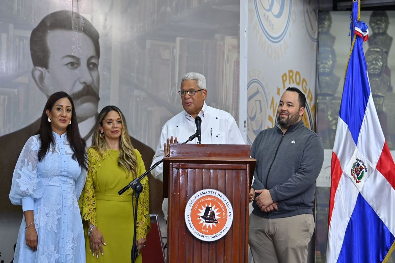 Héctor Domínguez lanza obra que reimagina el papel de los gobiernos locales en el desarrollo nacional