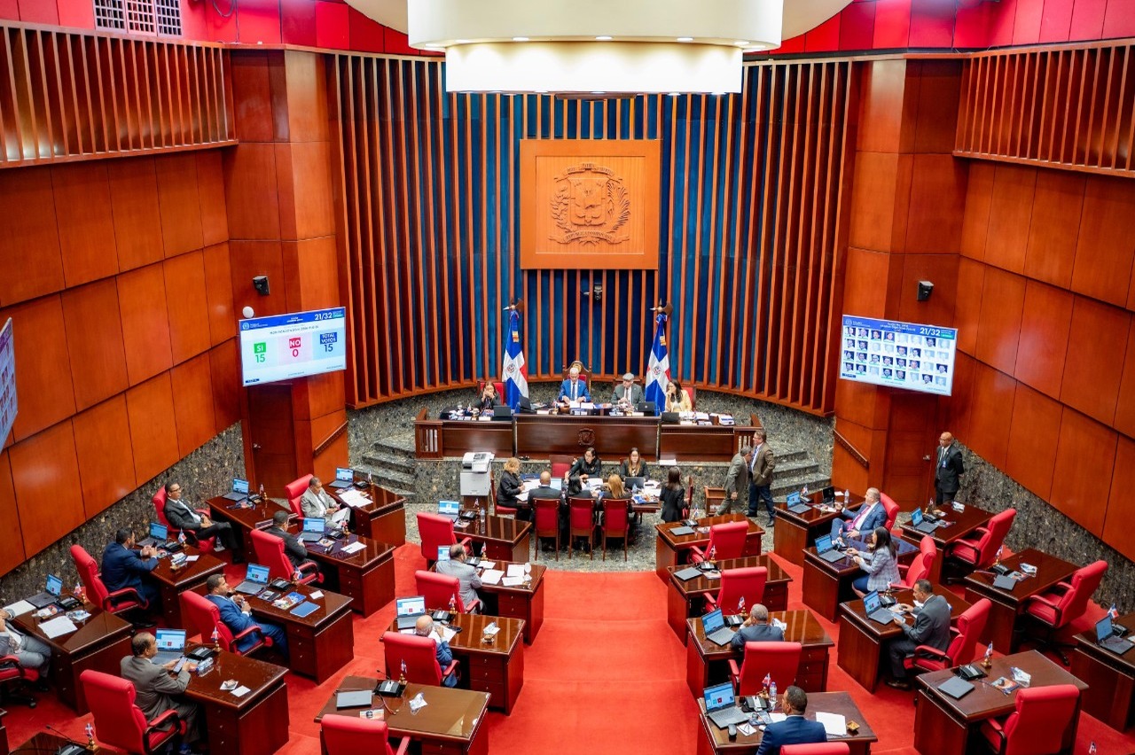 Senado aprueba regulación para combatir publicidad engañosa en sector inmobiliario
