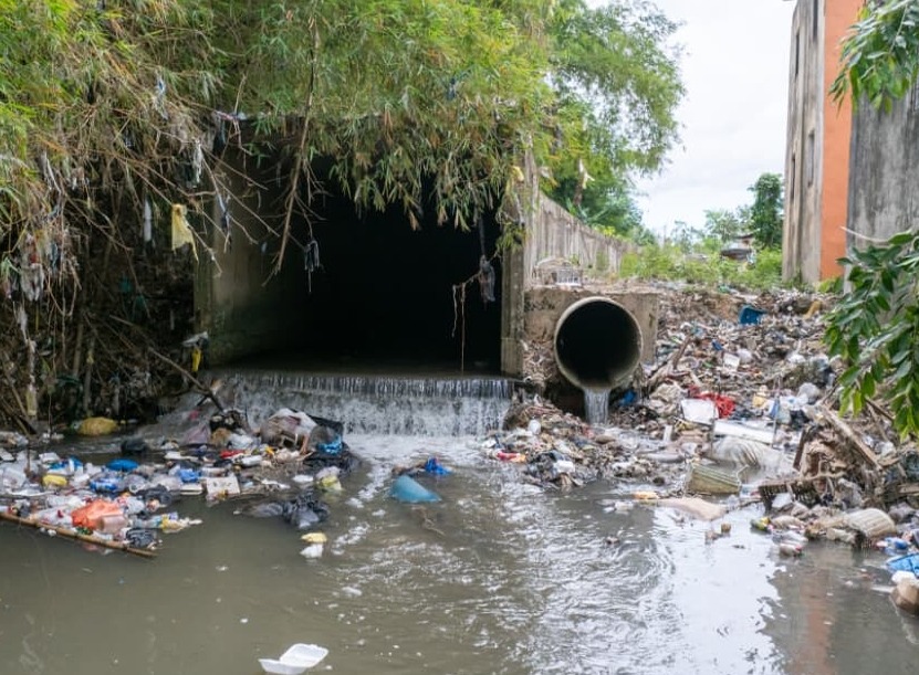 Aumenta el riesgo de enfermedades tras las lluvias en República Dominicana