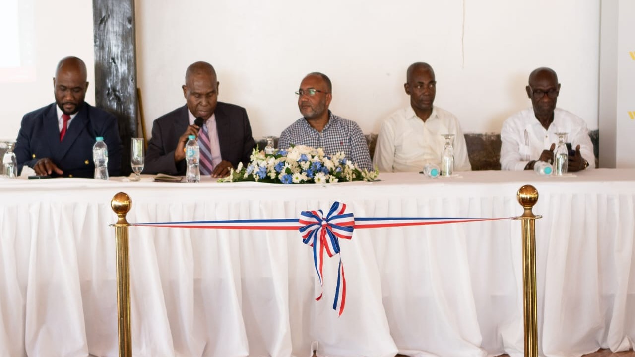 Inicia encuentro de diálogo y cooperación entre Haití y República Dominicana en Pedernales