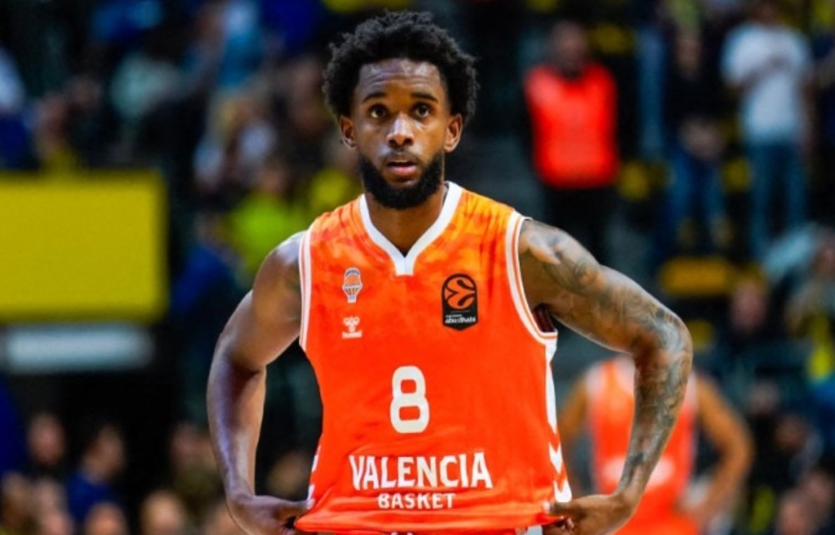 Jean Montero aspira a un título colectivo en la Euroliga con Valencia Basket