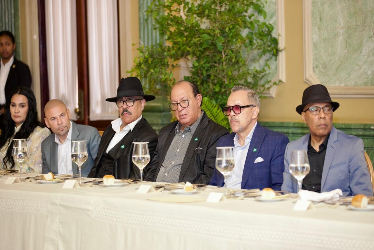 Encuentro en el Palacio Nacional destaca la falta de nuevos talentos en el merengue
