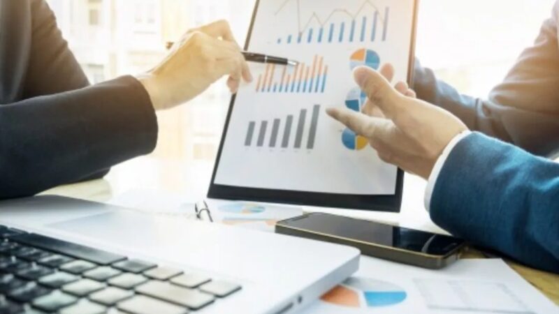 JCE exige transparencia total en encuestas electorales
