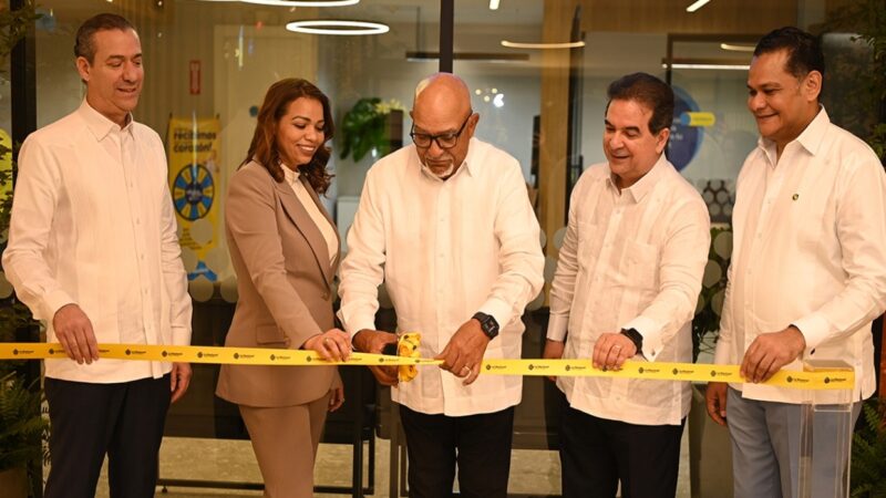 La Nacional amplía su red de servicios en Santiago con nueva sucursal en Ágora Center