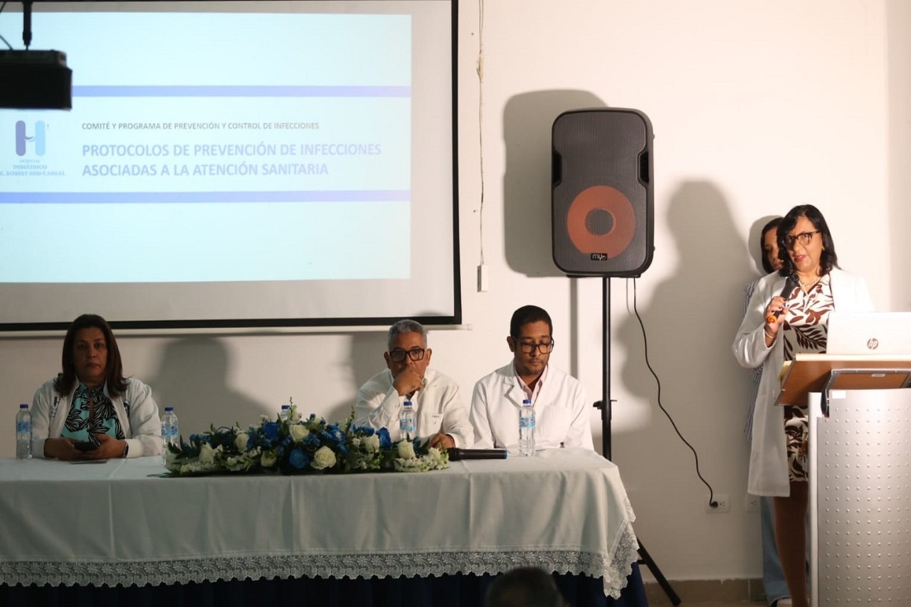 El Hospital Infantil Robert Reid Cabral refuerza medidas contra infecciones hospitalarias