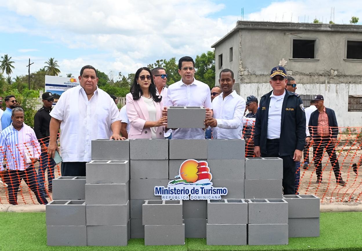 Azua se transforma en nuevo destino turístico con proyecto de David Collado