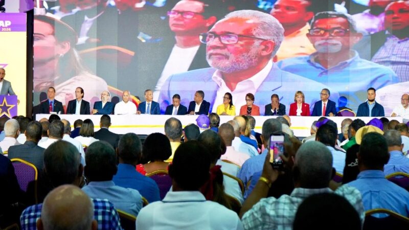 Danilo Medina subraya la importancia de la unidad y transparencia en el PLD