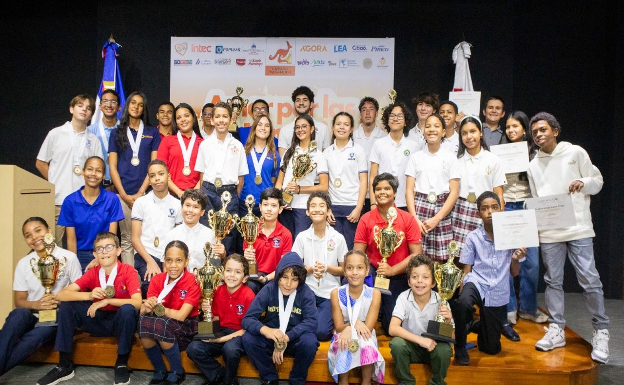 Celebran la Premiación del Concurso Canguro Matemático para Fomentar el Amor a las Matemáticas