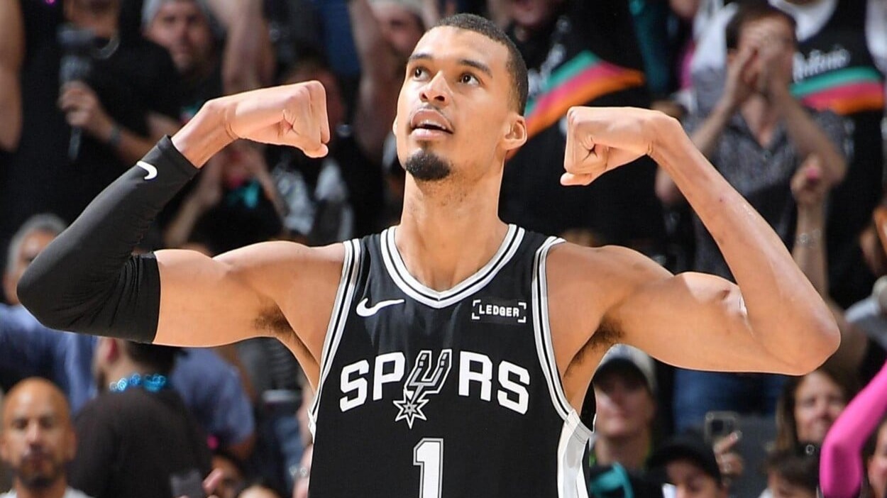 Wembanyama deslumbra en victoria de los Spurs sobre Timberwolves