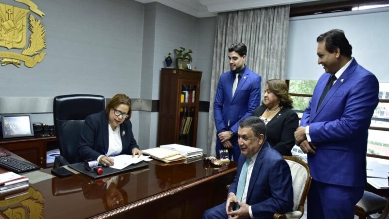 Gustavo Sánchez retira solicitud de comparecencia de Roberto Álvarez en la Cámara de Diputados
