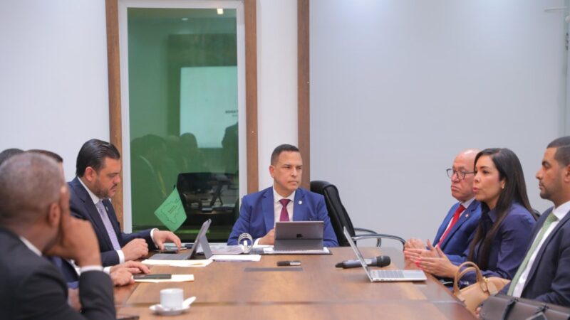 Legisladores buscan prevenir embargos bancarios sin justificación adecuada