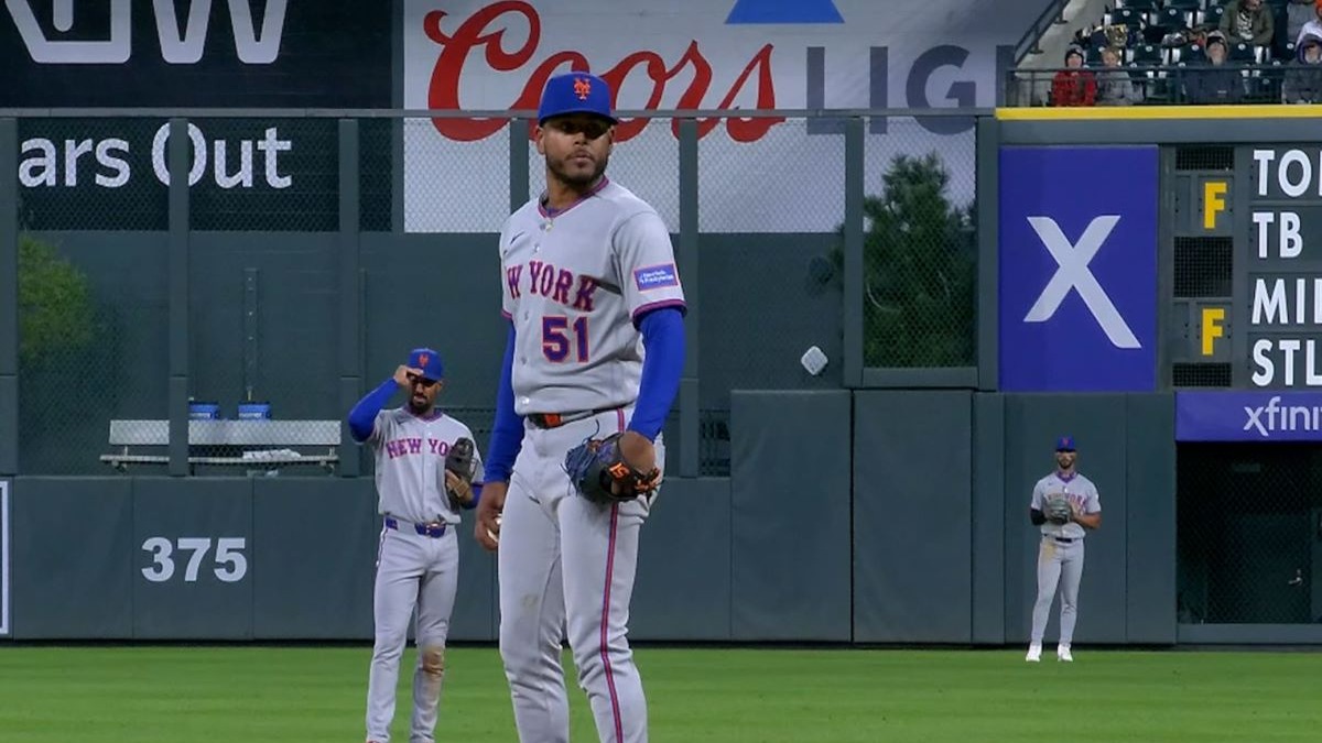 Freddy Peralta expresa su deseo de continuar con los Mets