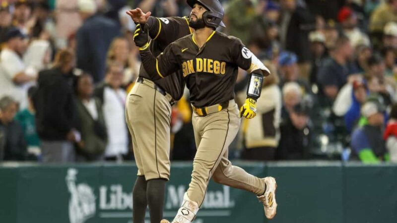 Rodolfo Durán debuta con jonrón en la MLB y los Padres dominan a Seattle
