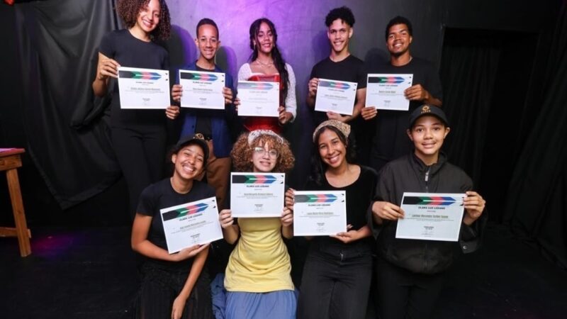 Nueva generación de actores emerge del Centro Clara Luz Lozano