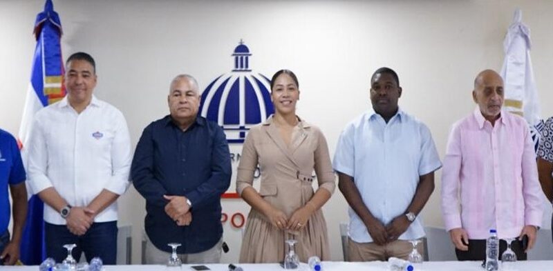 Milagros Ortiz Bosch recibirá homenaje en torneo de baloncesto femenino del Distrito Nacional