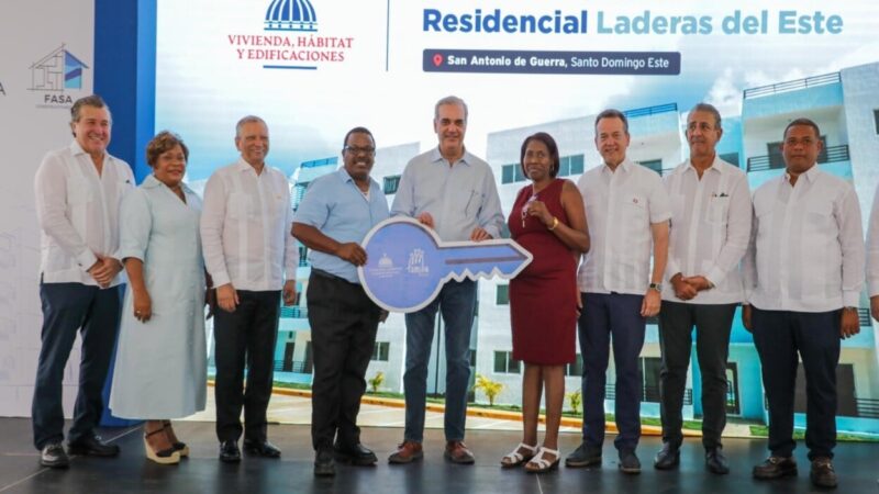 Presidente Abinader entrega 144 viviendas y refuerza apoyo a proyectos habitacionales en Guerra