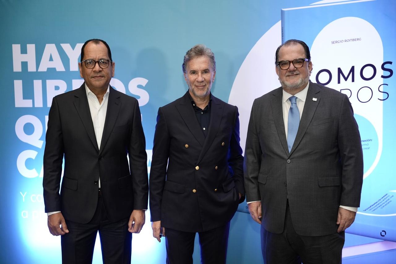 Sergio Roitberg lanza su nuevo libro “Somos Otros” en Santo Domingo