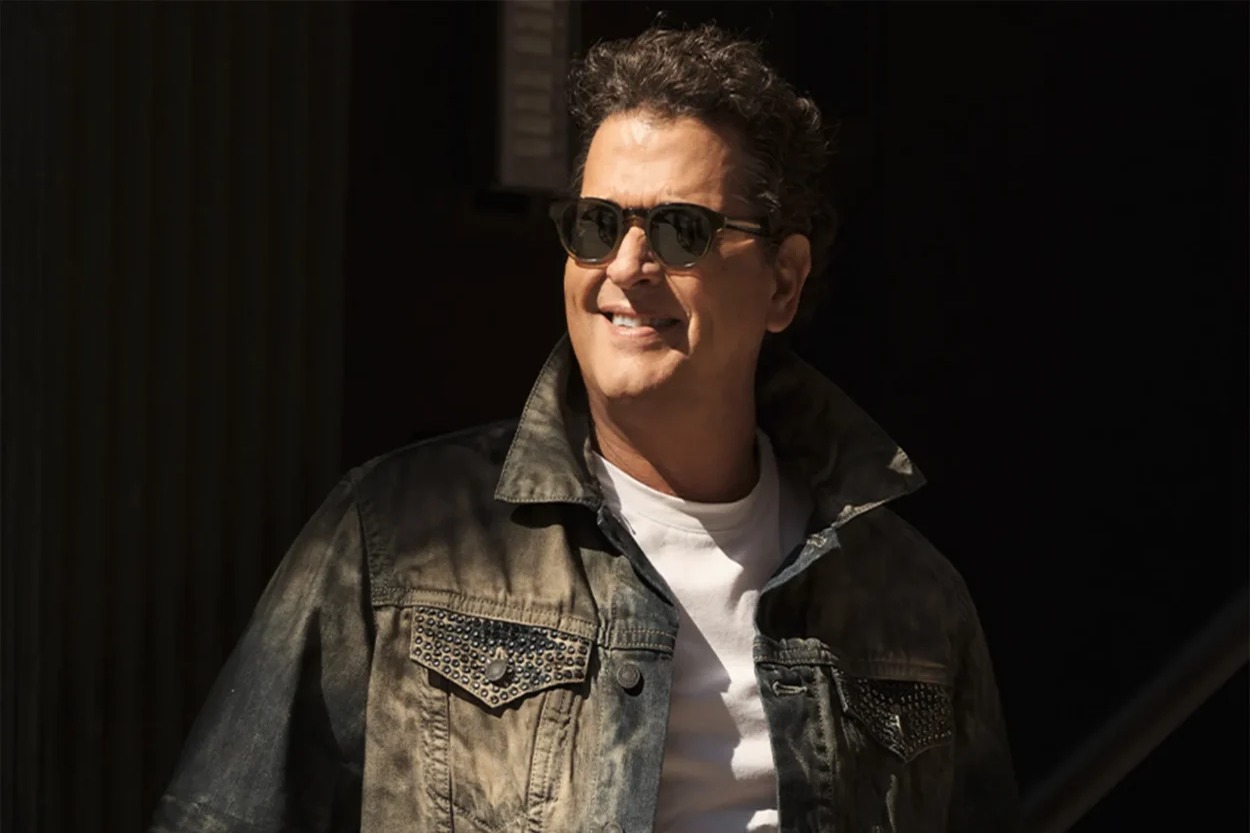 Carlos Vives defiende a los inmigrantes y celebra su herencia hispanoamericana