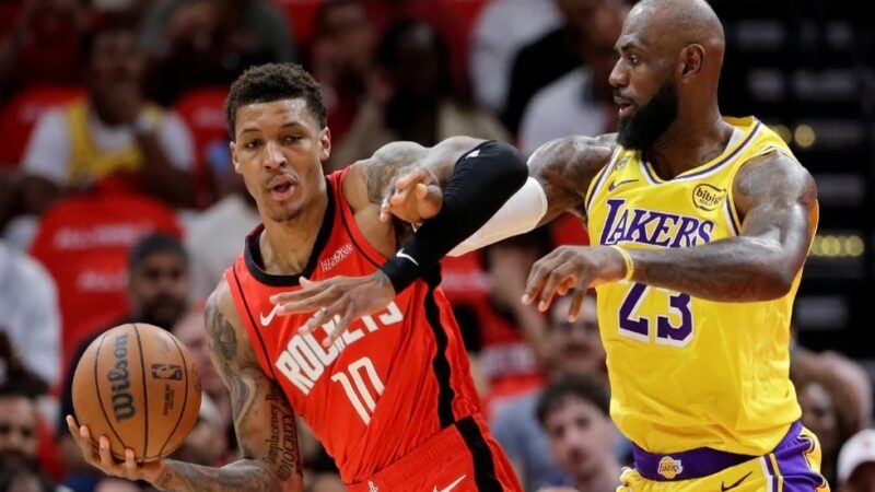 LeBron impulsa a Lakers a la victoria en emocionante prórroga