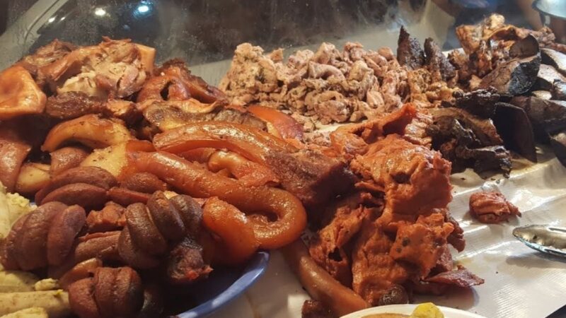 Desmantelan red de venta de carne en descomposición en Santo Domingo Norte