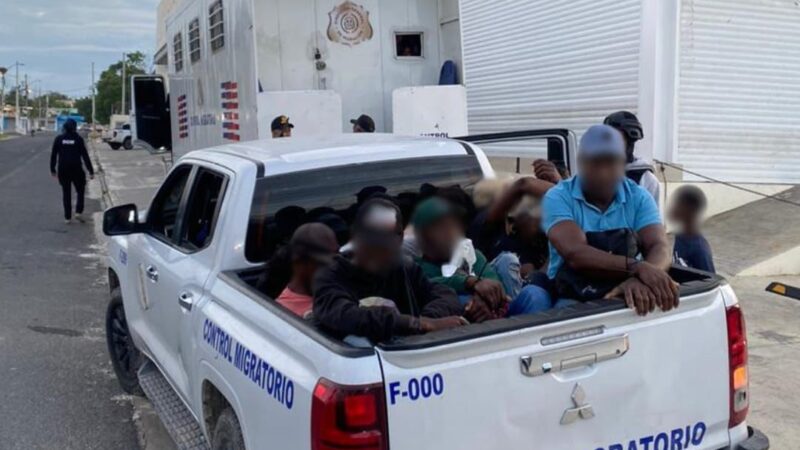 Autoridades luchan contra mafias que facilitan reingreso ilegal de haitianos deportados