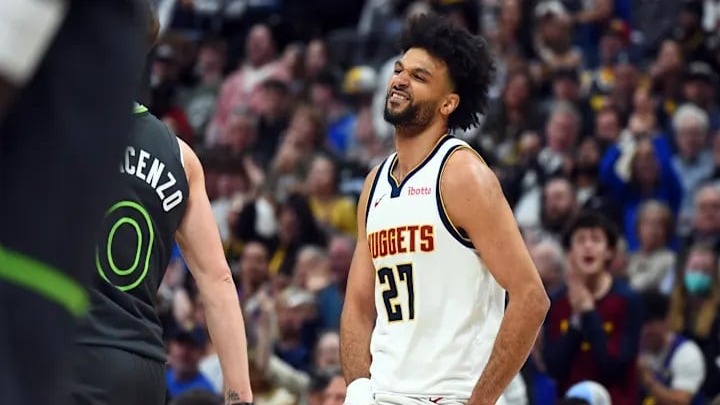 Denver y Cleveland imponen su dominio en el arranque de los playoffs