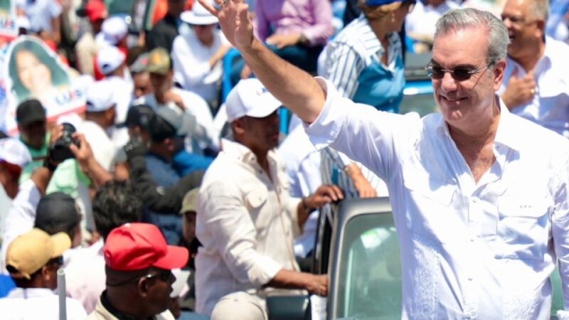 Luis Abinader: De Empresario a Estratega Político en la República Dominicana