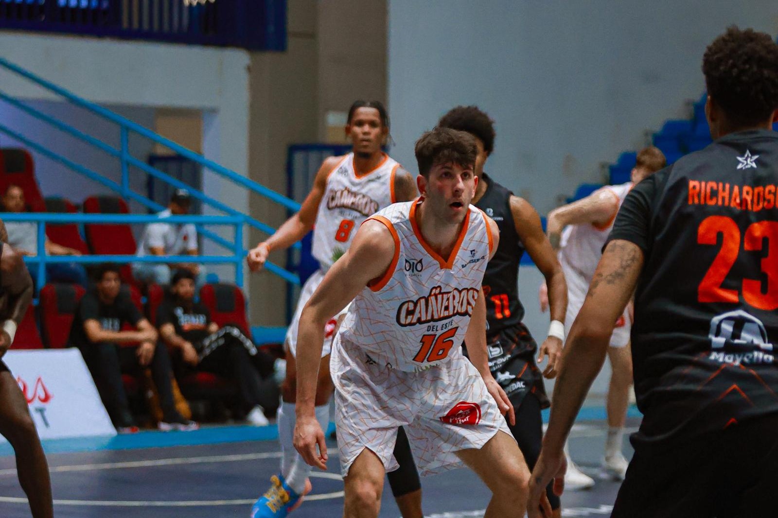 Rafail Lanaras lidera contundente triunfo de Cañeros sobre Reales en la LNB