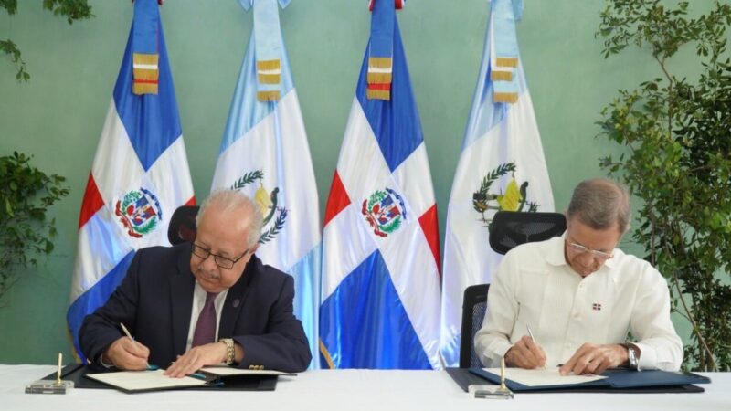 República Dominicana y Guatemala unen esfuerzos para fortalecer la cooperación económica