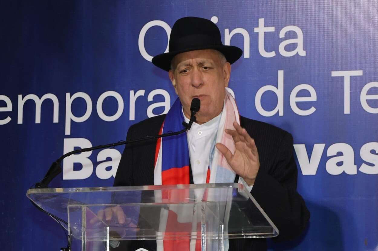 Giovanny Cruz impulsa formación teatral gratuita en República Dominicana