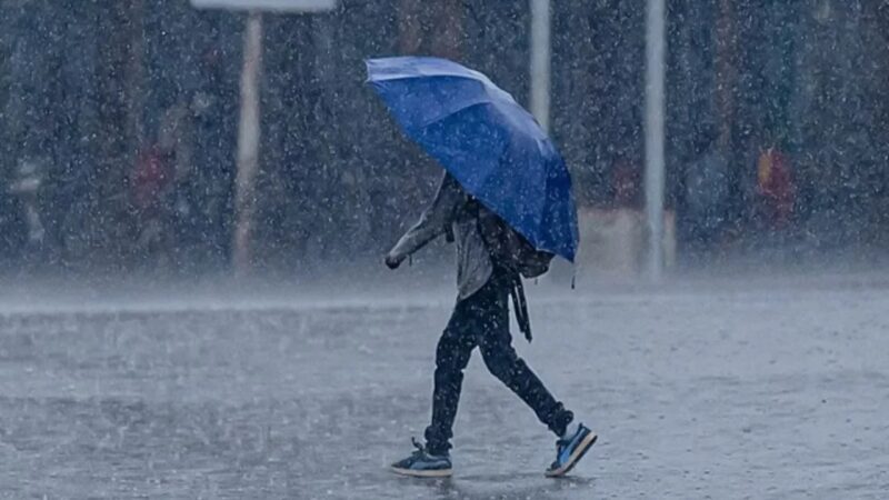 Sistema frontal traerá lluvias; 14 provincias en alerta verde