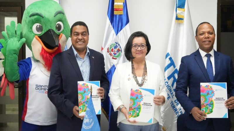 Acuerdo impulsa seguridad vial en Santo Domingo 2026