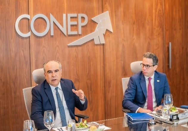 Sector empresarial propone soluciones ante crisis económica