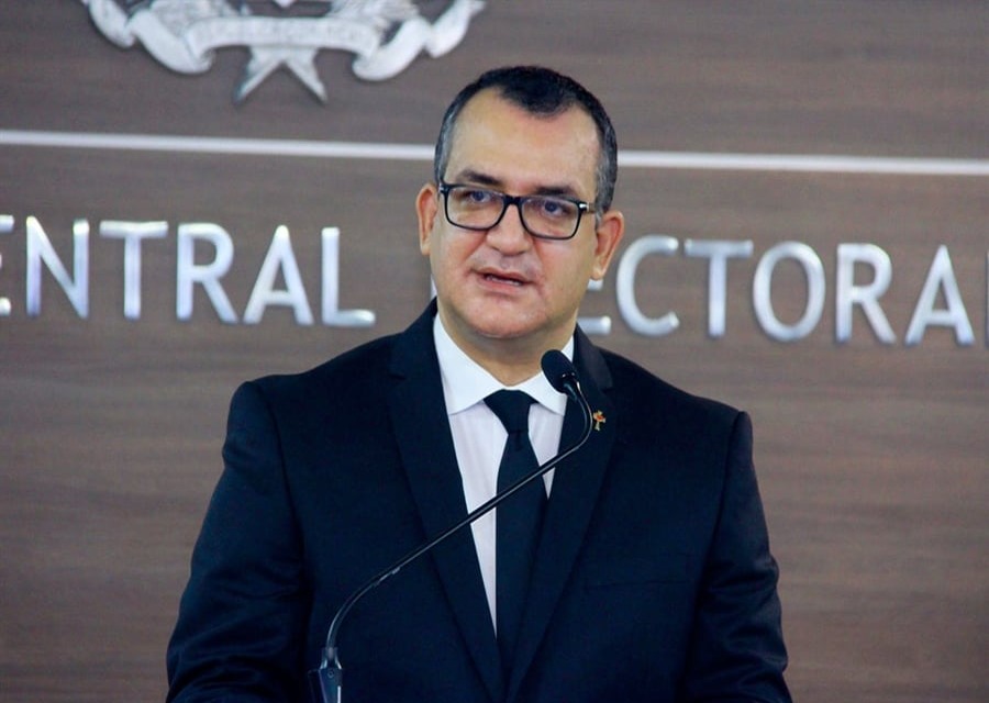 La nueva cédula de la JCE enfrenta desafíos en su implementación