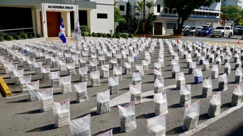 Confiscan 1.7 toneladas de cocaína en Pedernales, uno de los mayores decomisos del año
