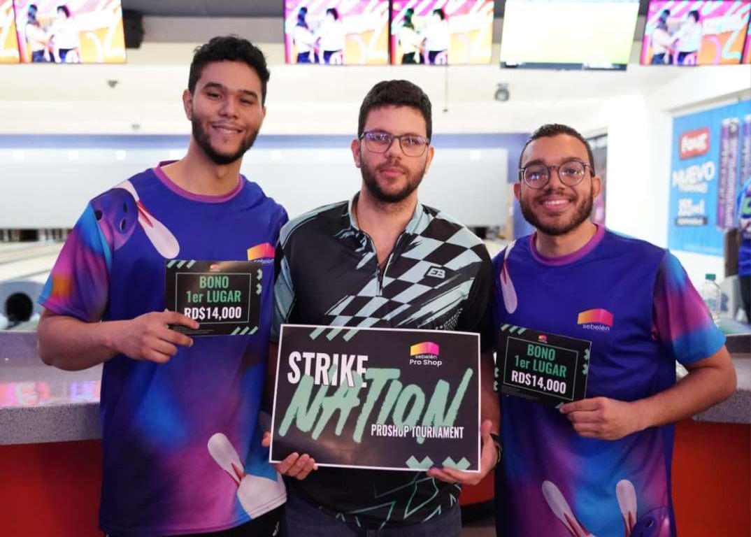 Álvarez y Ramírez se coronan campeones en torneo de boliche