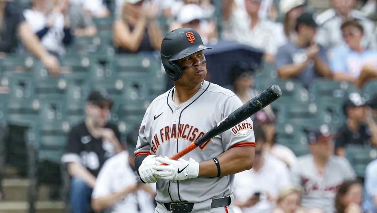 Rafael Devers enfrenta un difícil inicio con los Gigantes