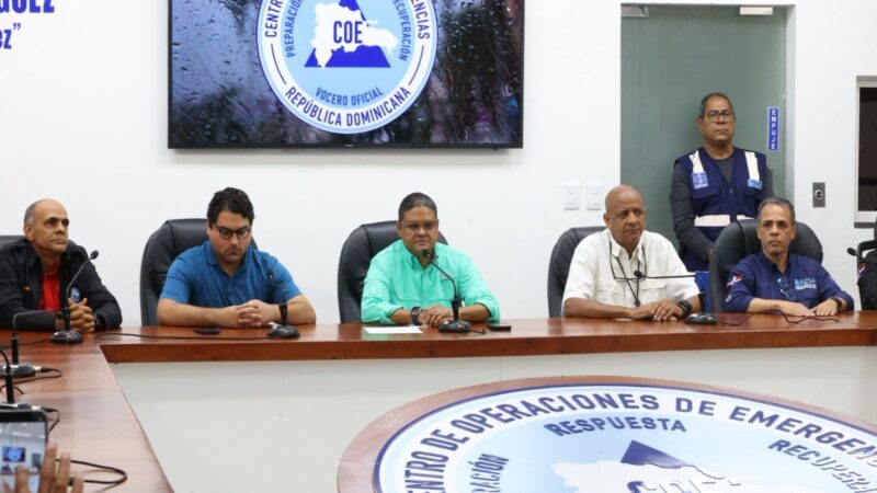 Intensas lluvias provocan aislamiento y desplazamiento en varias regiones del país