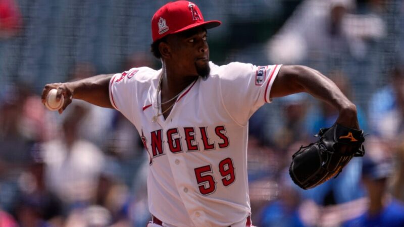 José Soriano brilla en el montículo y busca seguir su racha ante los White Sox