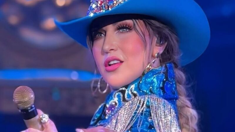 Alicia Villarreal anuncia su audaz gira ‘Bendita locura’