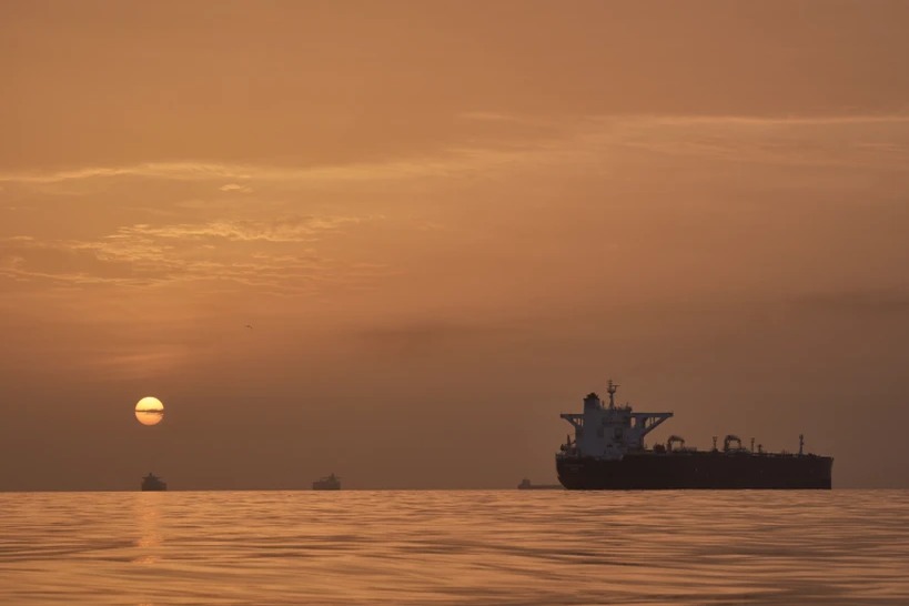 Estados Unidos enfrenta desafío en el estrecho de Ormuz por minas iraníes